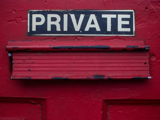 Conversational AI and privacy: a user-friendly guide for end users